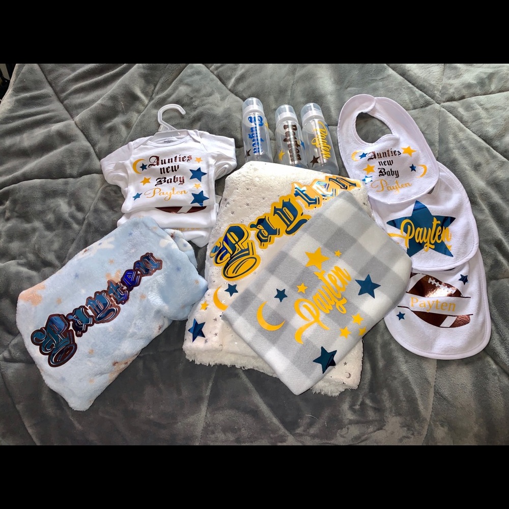 Custom baby set